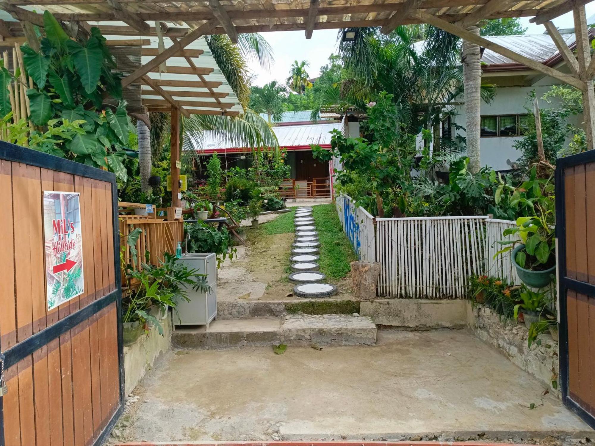 Mil'S Hillside Tourist Inn Сан Висенте Екстериор снимка